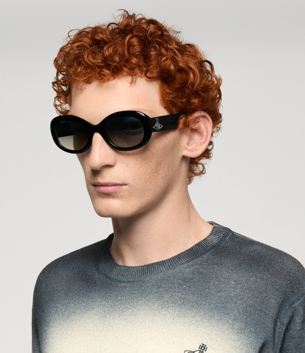 Vivienne Westwood Vivienne Sunglasses in Black, view 6