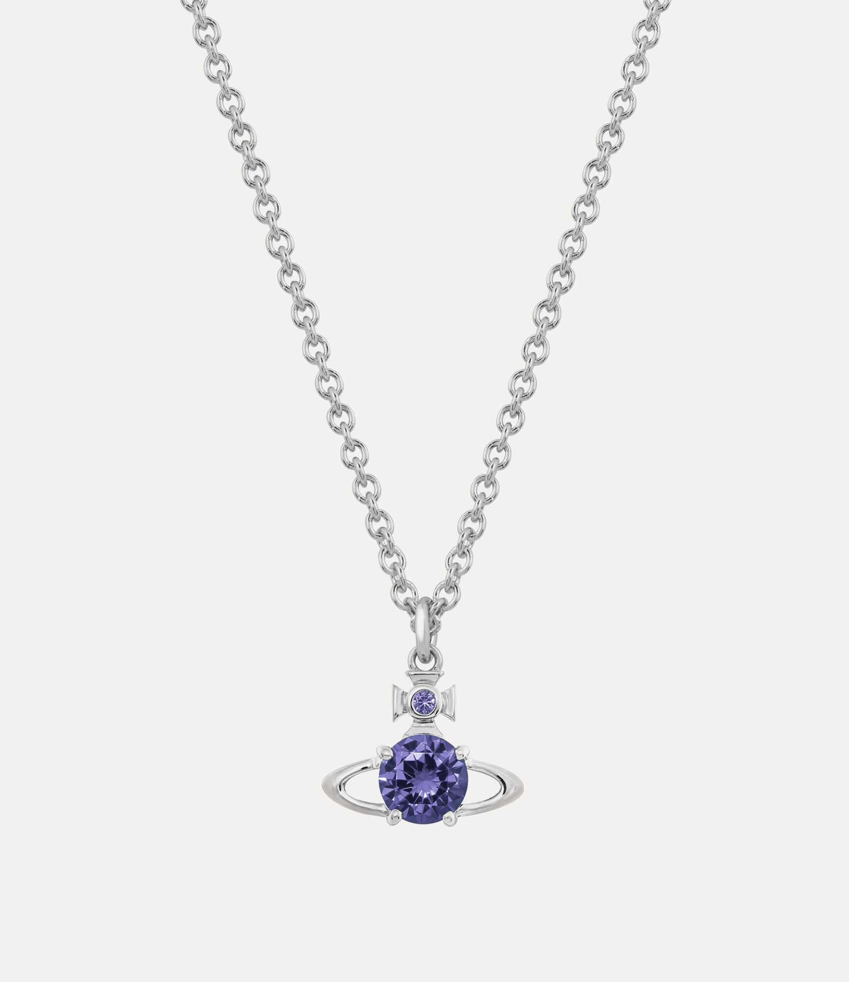Man. Reina Pendant Necklace